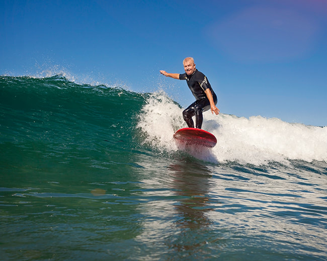 Mike Purpus Surfing